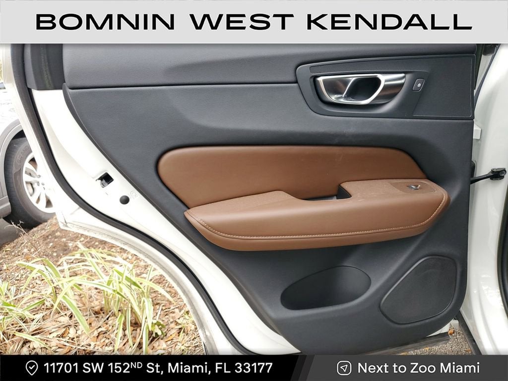 2023 Volvo XC60 Recharge Plug-In Hyb Plus Bright Theme