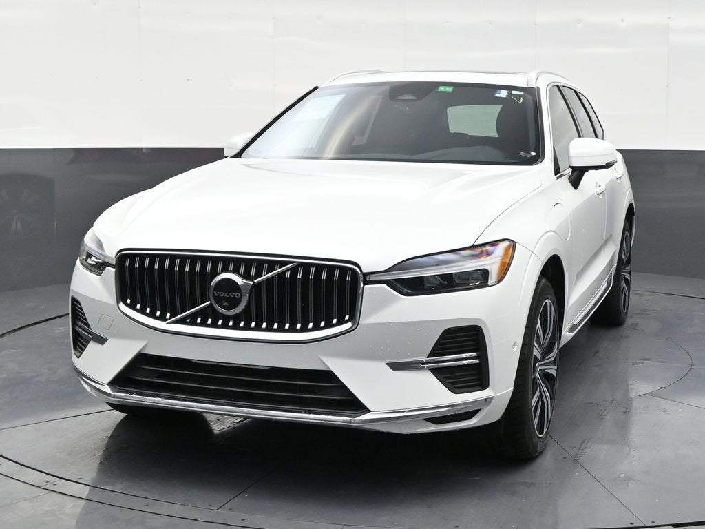 2023 Volvo XC60 Recharge Plug-In Hyb Plus Bright Theme