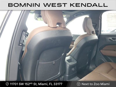 2023 Volvo XC60 Recharge Plug-In Hyb Plus Bright Theme