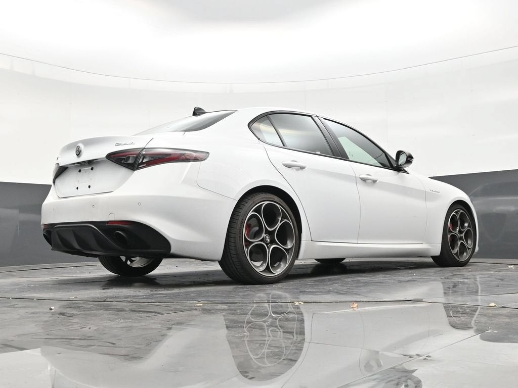 2024 Alfa Romeo Giulia Veloce