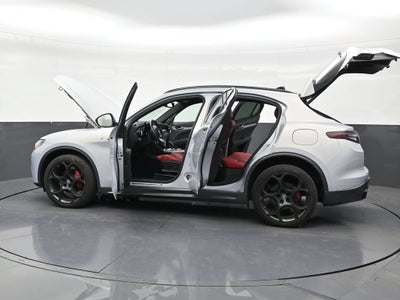 2024 Alfa Romeo Stelvio Ti AWD