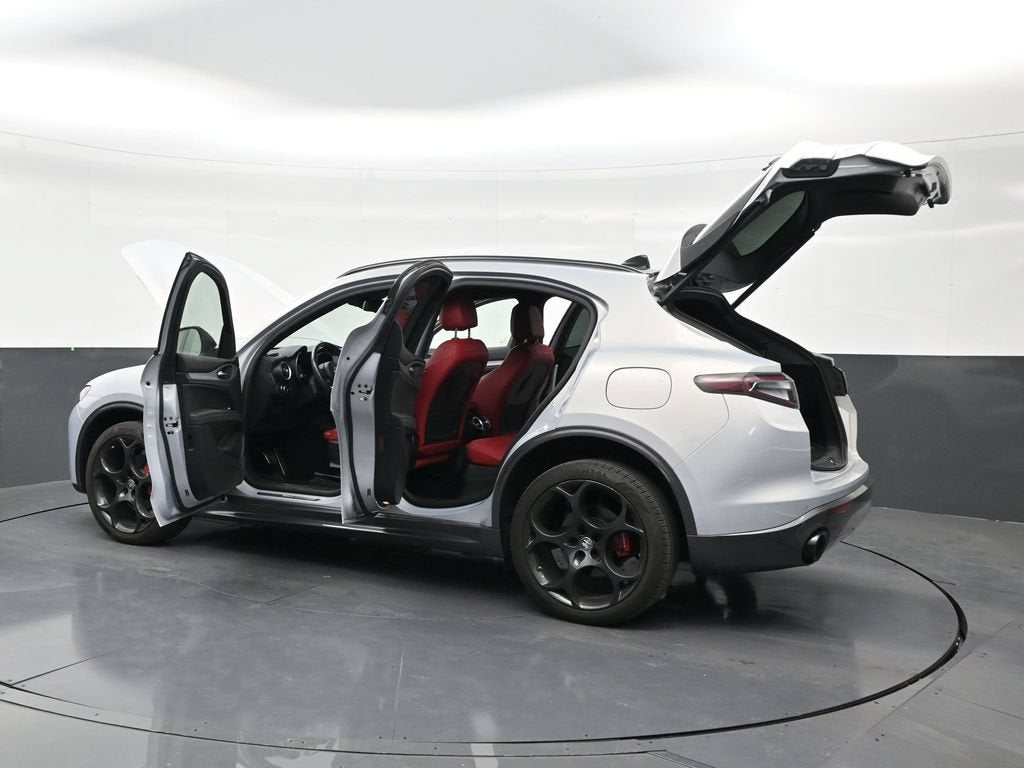2024 Alfa Romeo Stelvio Ti AWD