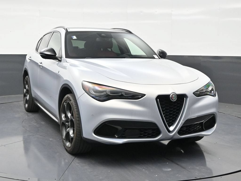 2024 Alfa Romeo Stelvio Ti AWD