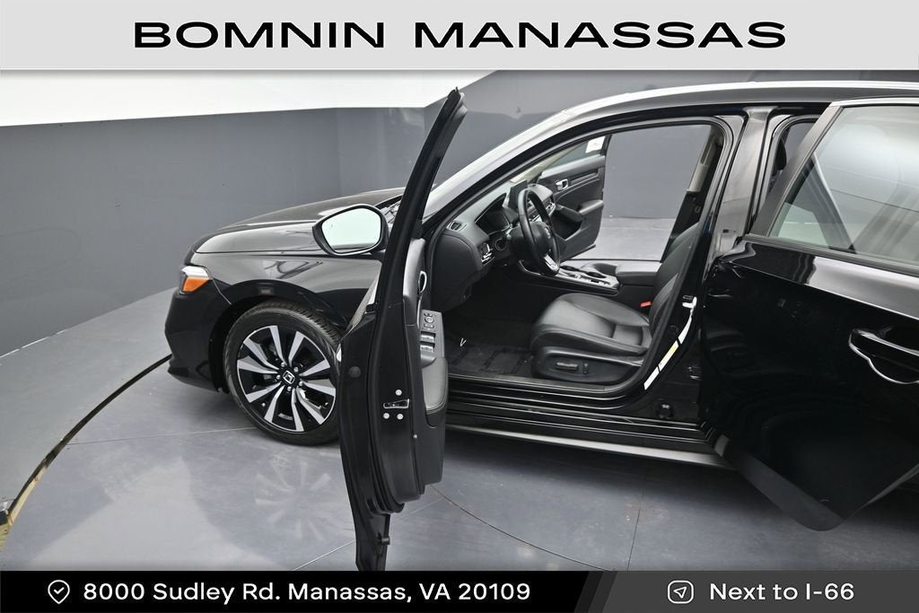 2024 Honda Civic Hatchback EX-L