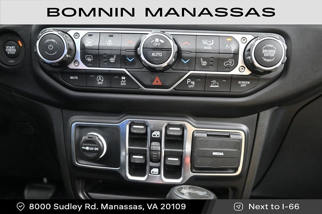 2023 Jeep Wrangler 4-Door Sahara 4x4