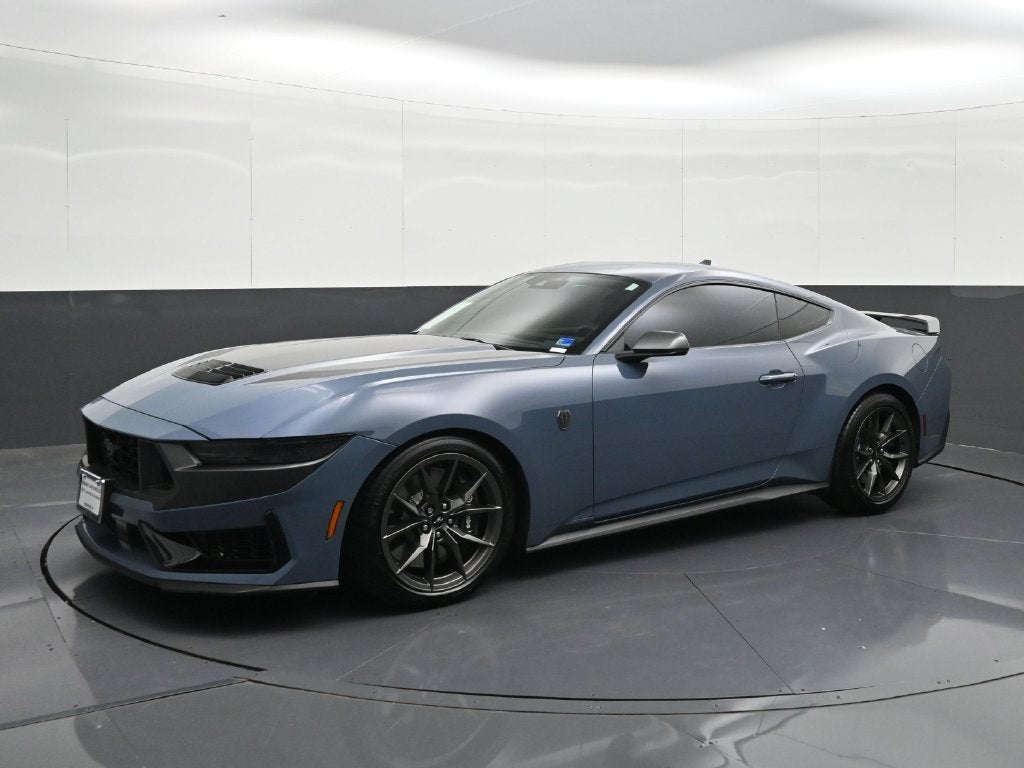 2025 Ford Mustang Dark Horse