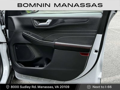 2025 Ford Escape ST-Line