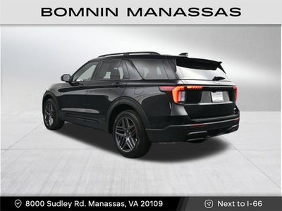 2025 Ford Explorer ST-Line