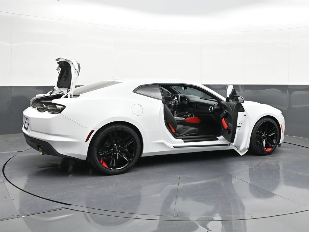 2023 Chevrolet Camaro 2LT