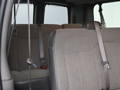 2024 Chevrolet Express Passenger 3500 1LT