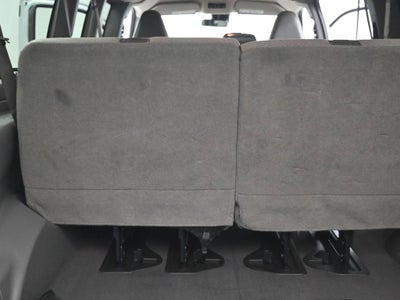 2024 Chevrolet Express Passenger 3500 1LT