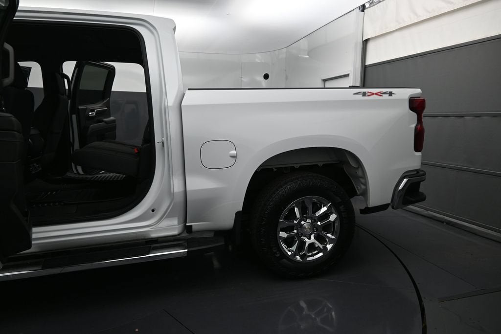 2022 Chevrolet Silverado 1500 LT (2FL)