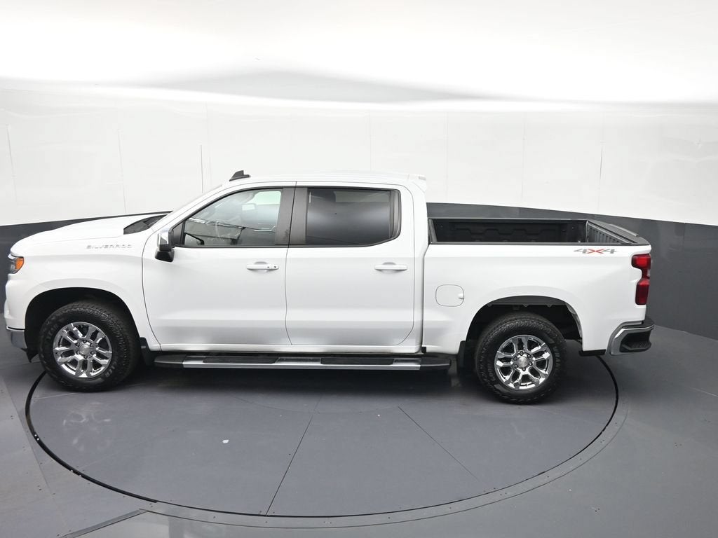 2022 Chevrolet Silverado 1500 LT (2FL)
