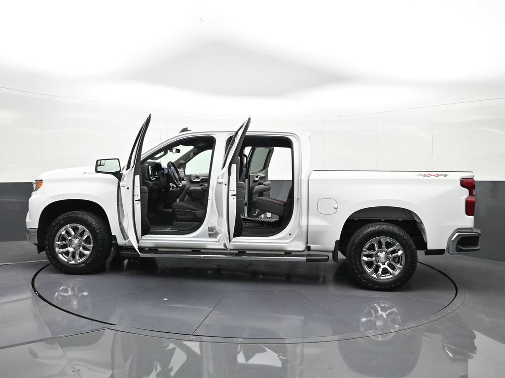 2022 Chevrolet Silverado 1500 LT (2FL)
