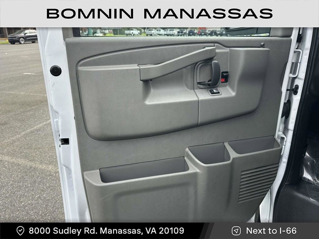 2023 Chevrolet Express Cargo 2500 WT