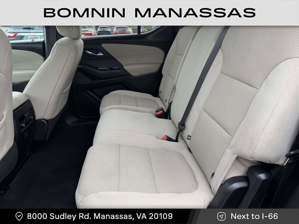 2022 Chevrolet Traverse LS