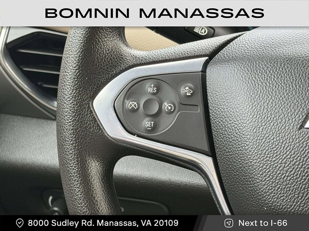 2022 Chevrolet Traverse LS