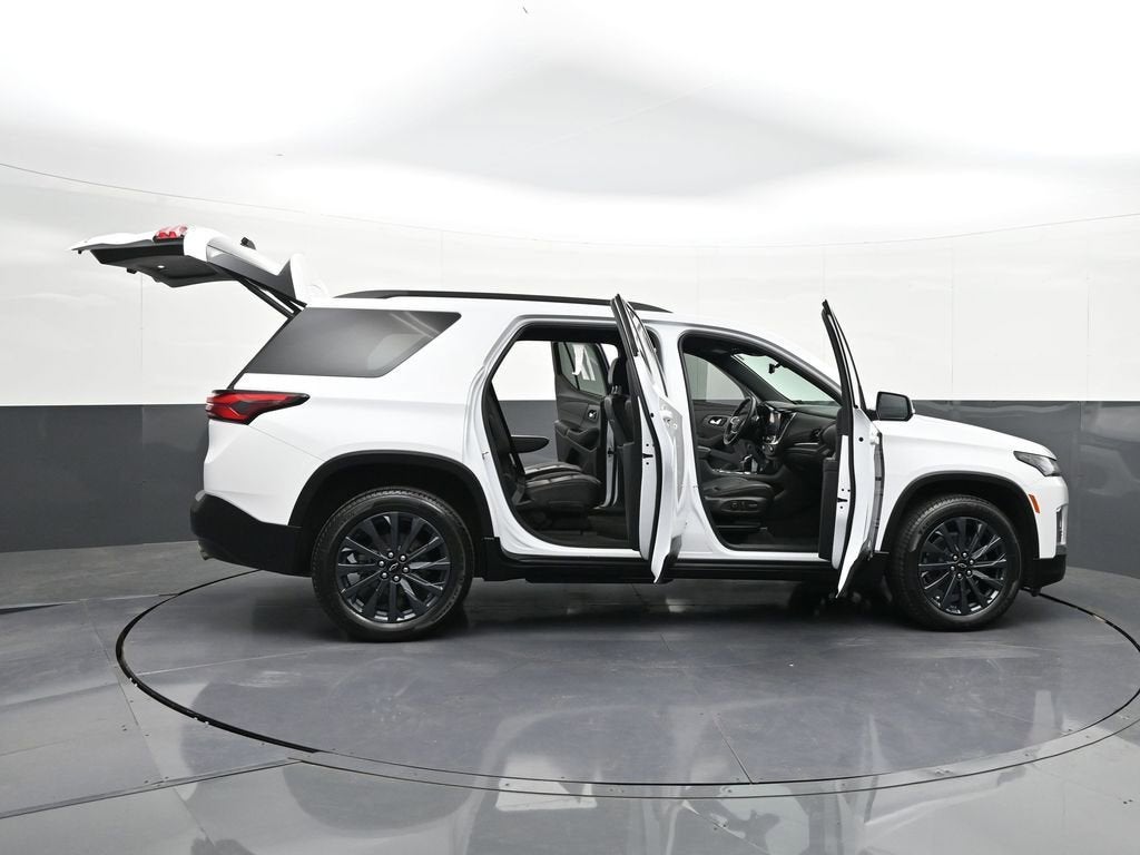 2022 Chevrolet Traverse RS