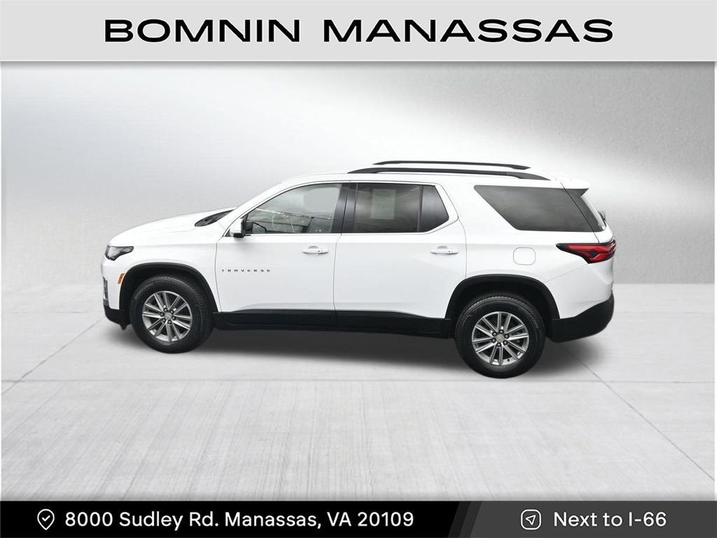 2023 Chevrolet Traverse LT Leather