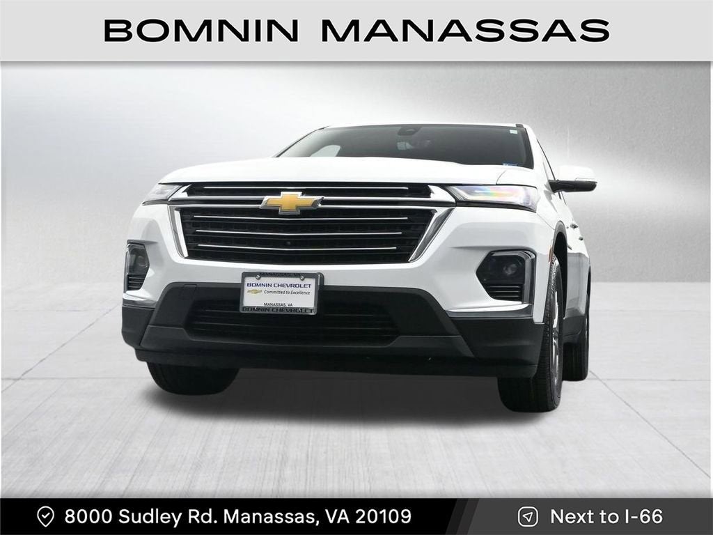 2023 Chevrolet Traverse LT Leather