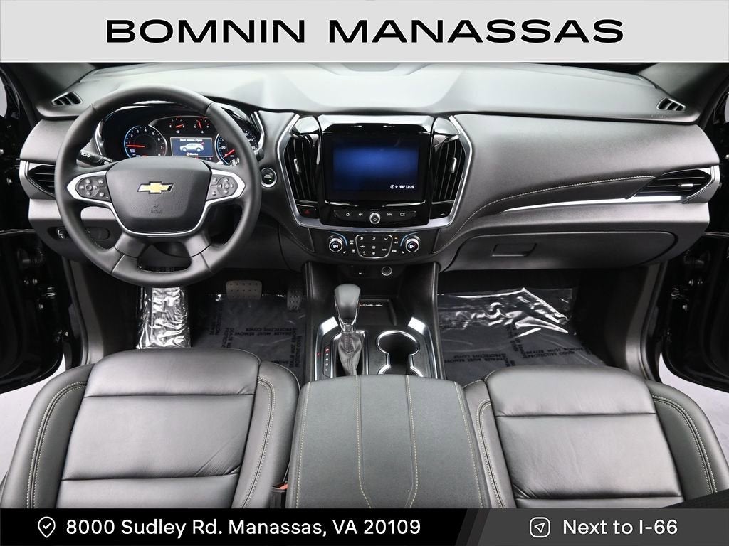 2023 Chevrolet Traverse LT Leather