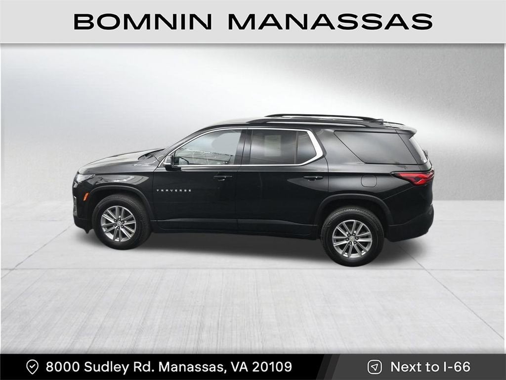2023 Chevrolet Traverse LT Leather