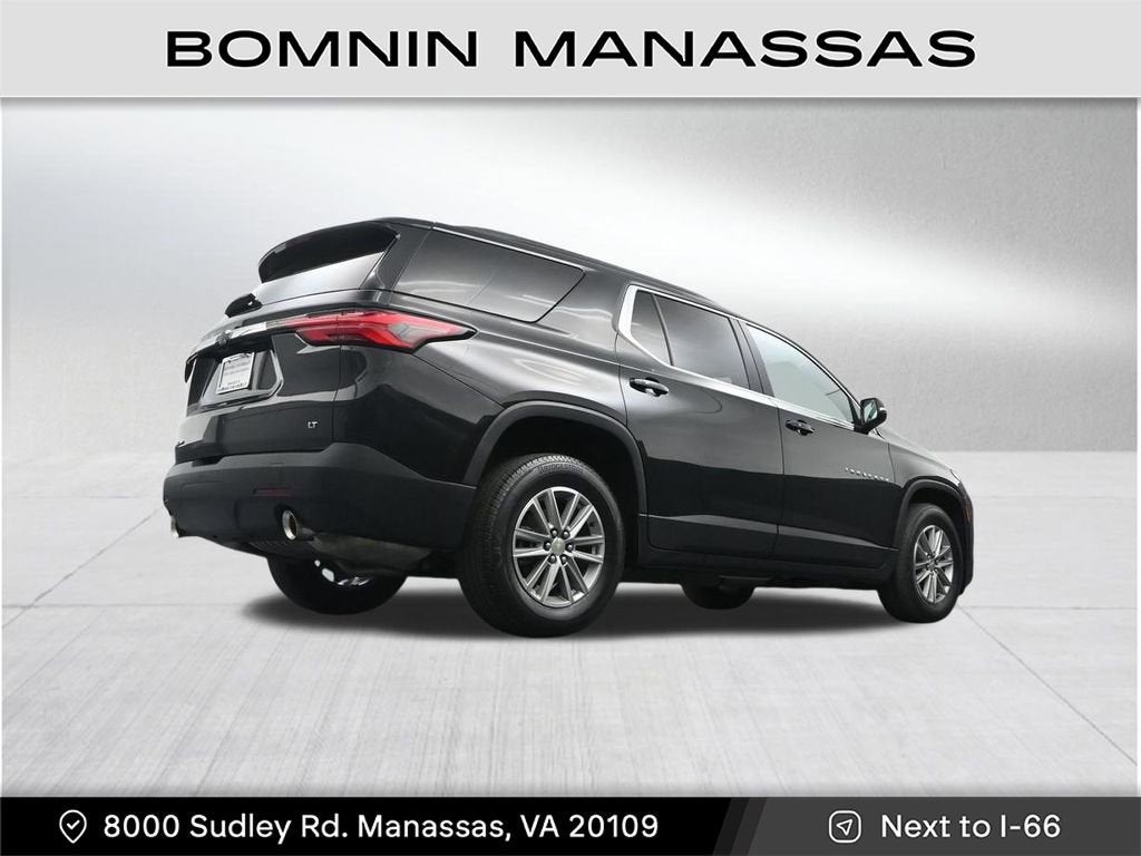 2023 Chevrolet Traverse LT Leather