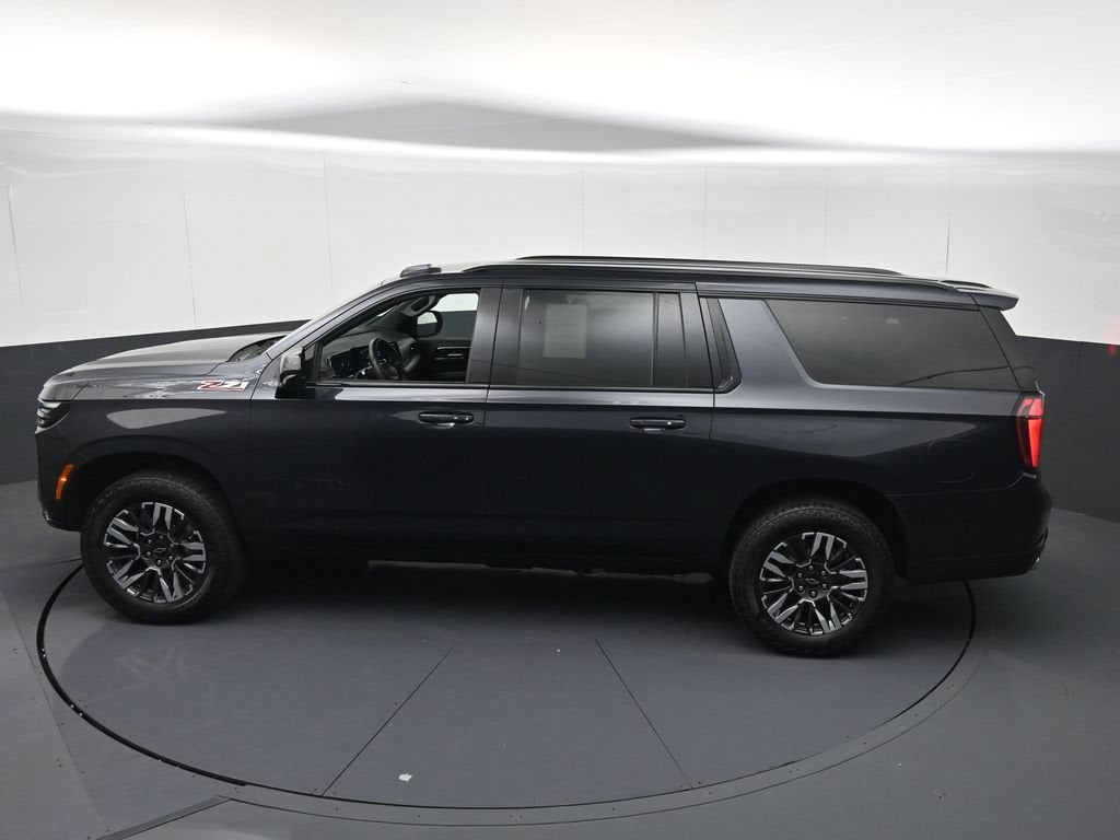 2025 Chevrolet Suburban Z71