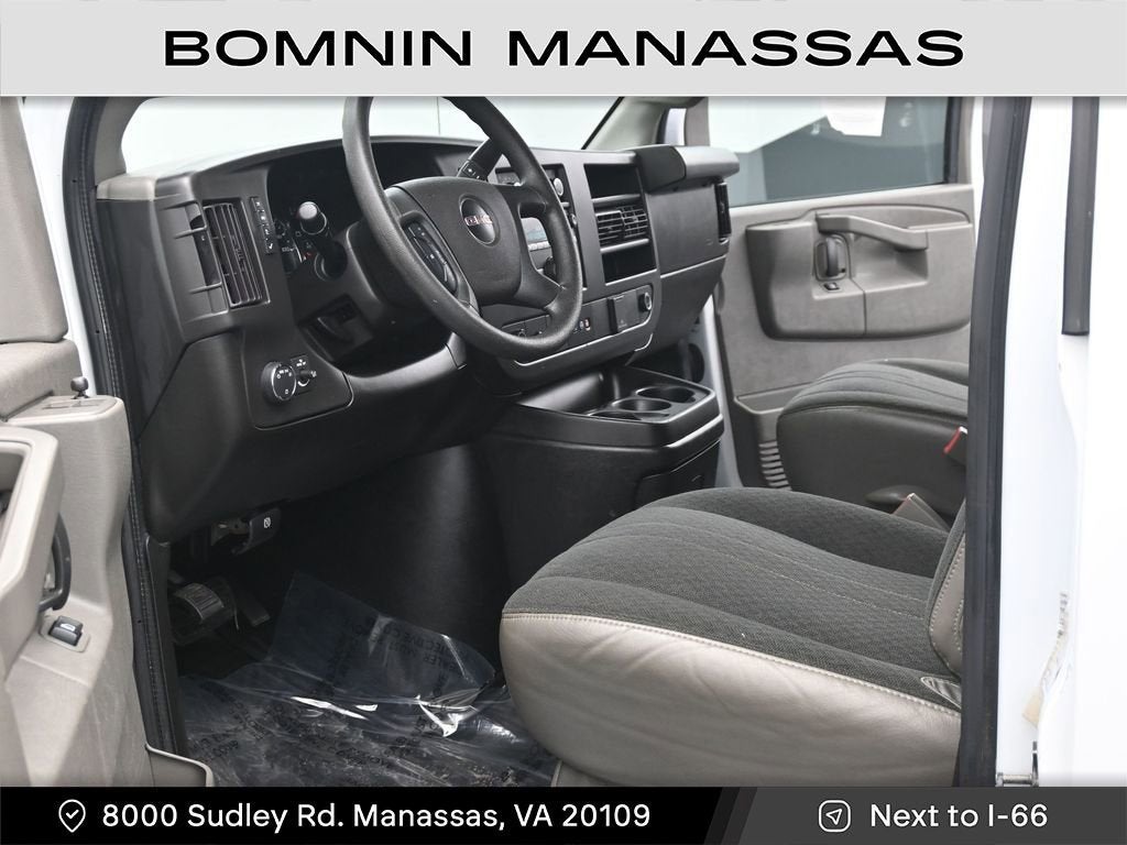 2022 GMC Savana Cargo 2500 Work Van