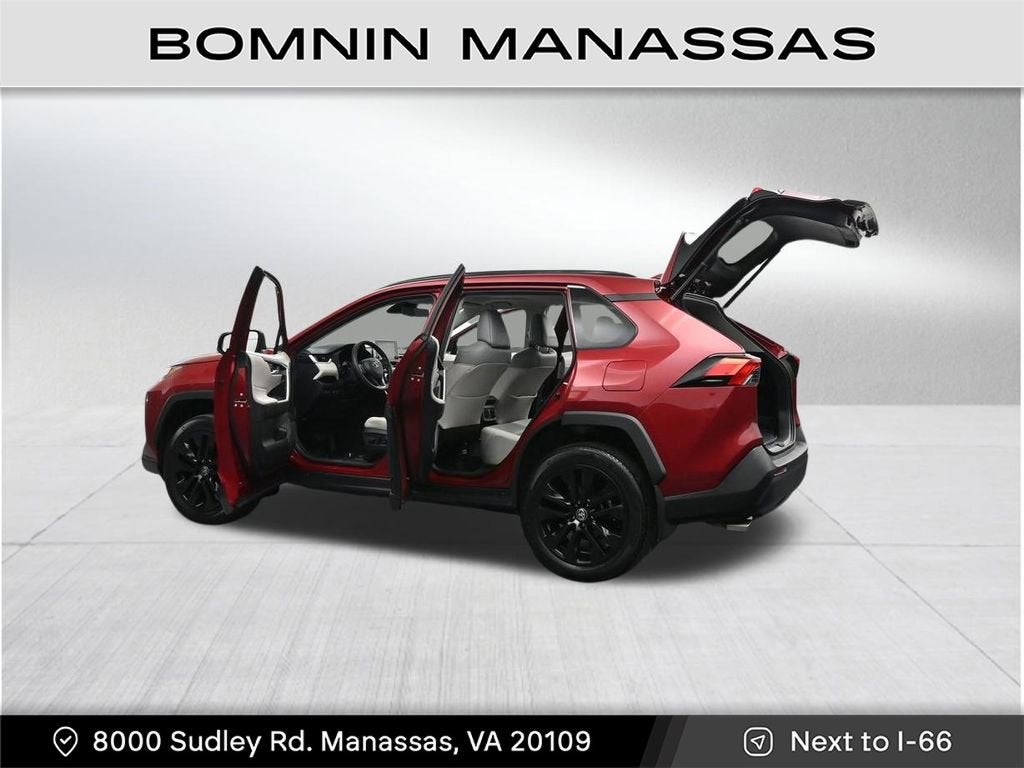 2022 Toyota RAV4 XLE Premium