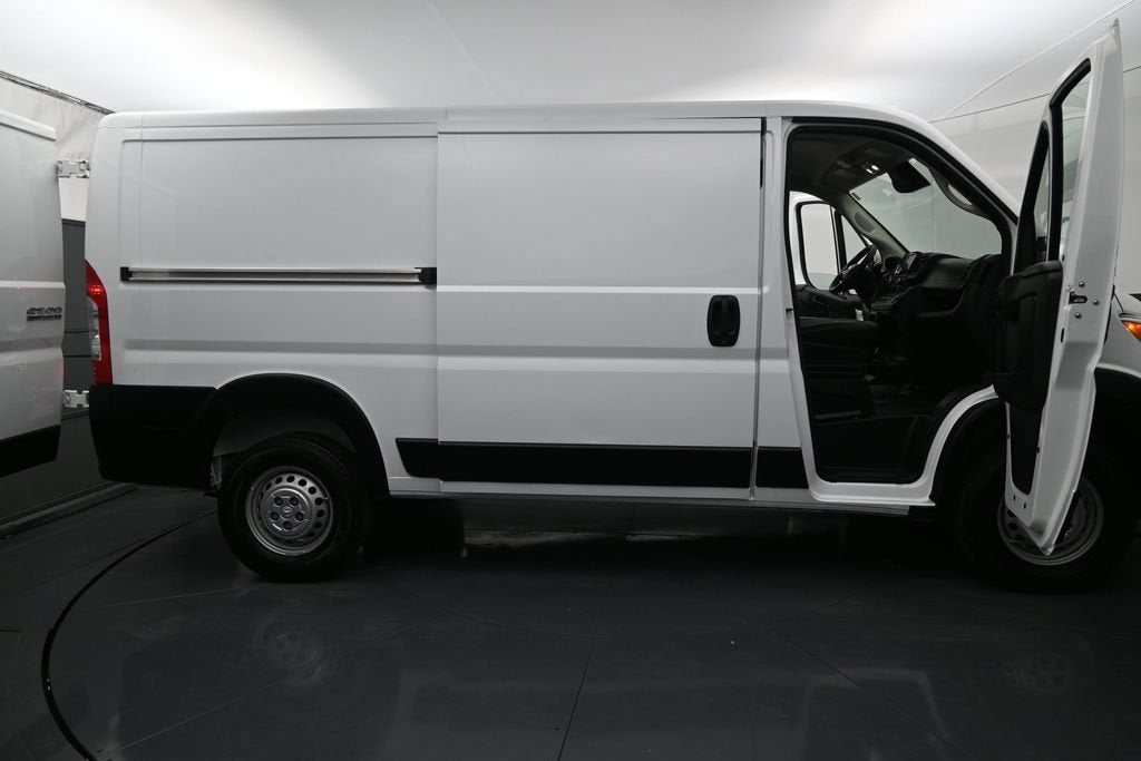 2025 RAM ProMaster 2500 Cargo Van Tradesman Low Roof 136" WB w/Pass Seat