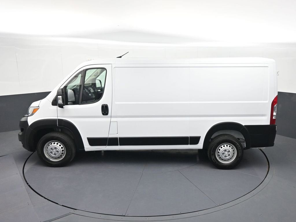2025 RAM ProMaster 2500 Cargo Van Tradesman Low Roof 136" WB w/Pass Seat