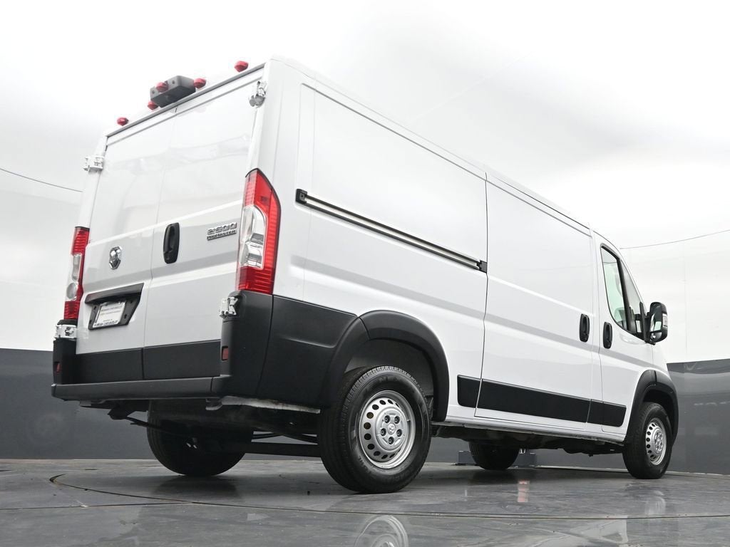 2025 RAM ProMaster 2500 Cargo Van Tradesman Low Roof 136" WB w/Pass Seat
