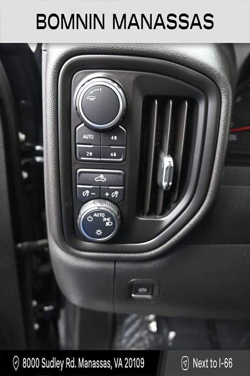 2022 Chevrolet Silverado 1500 Custom Trail Boss