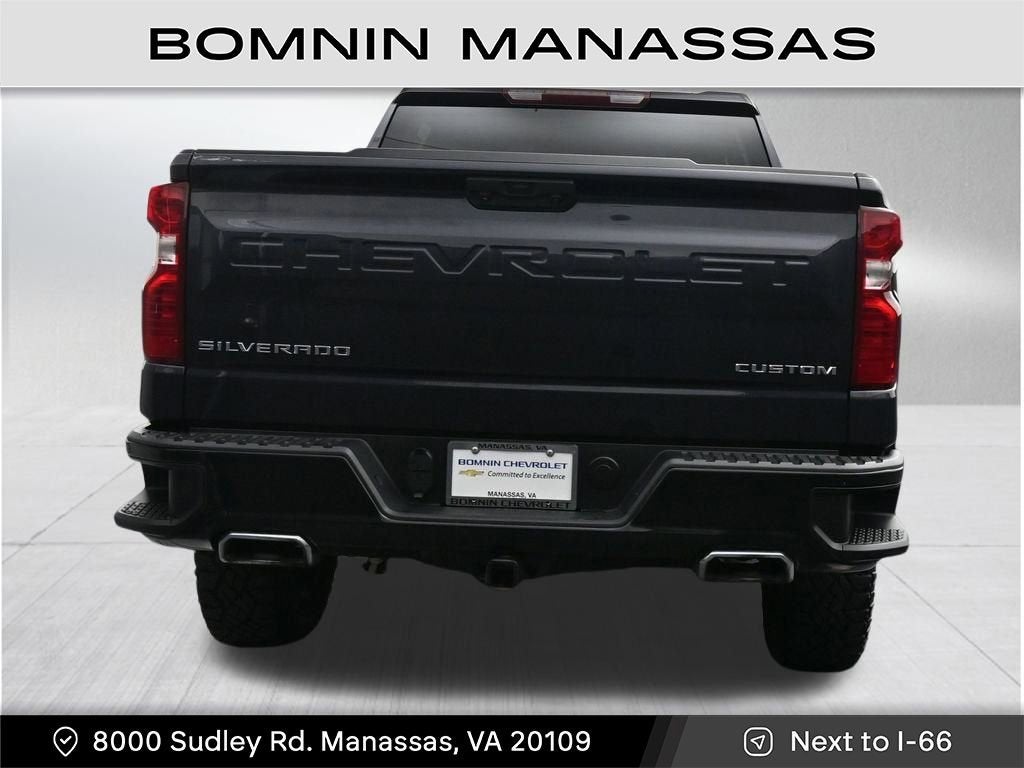 2022 Chevrolet Silverado 1500 Custom Trail Boss