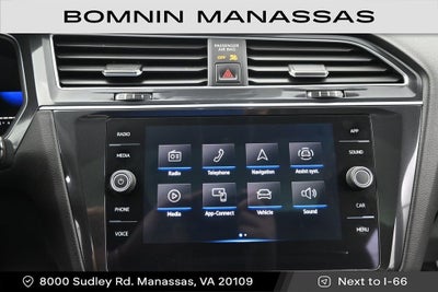 2022 Volkswagen Tiguan SE R-Line Black