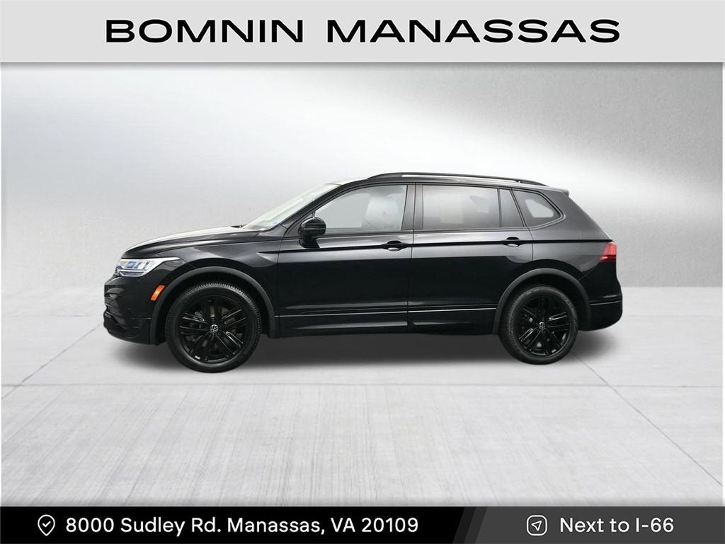 2022 Volkswagen Tiguan SE R-Line Black