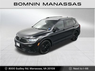 2022 Volkswagen Tiguan SE R-Line Black