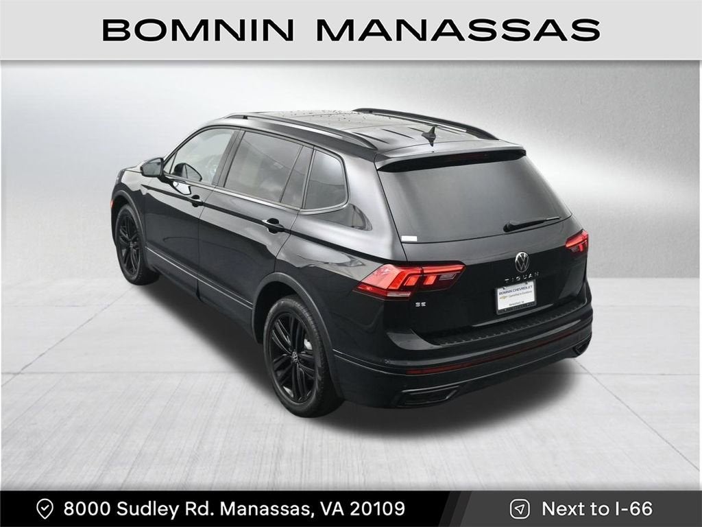 2022 Volkswagen Tiguan SE R-Line Black