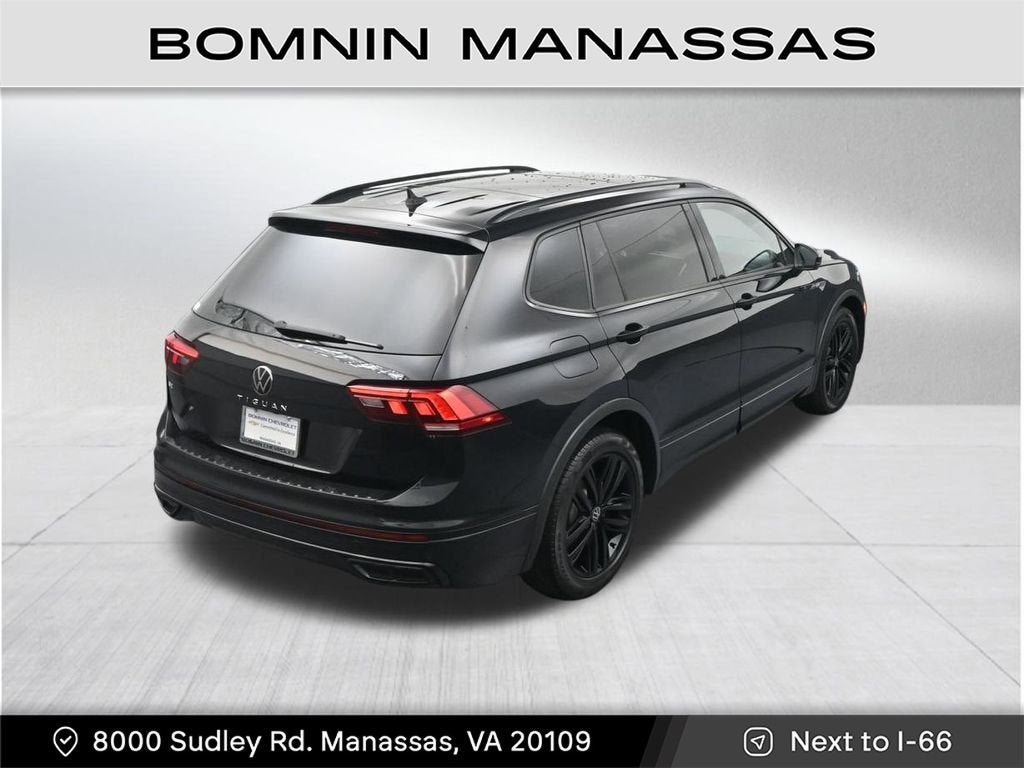 2022 Volkswagen Tiguan SE R-Line Black