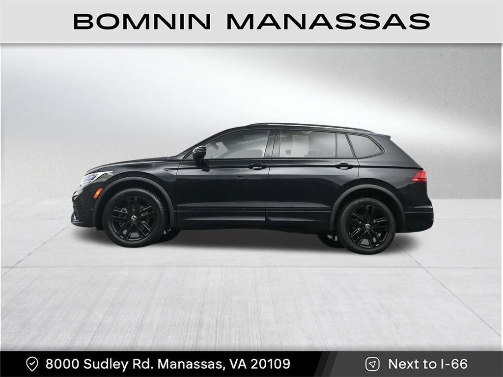 2022 Volkswagen Tiguan SE R-Line Black