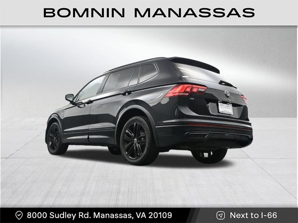 2022 Volkswagen Tiguan SE R-Line Black