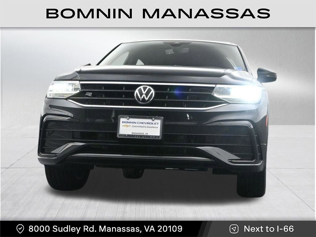 2022 Volkswagen Tiguan SE R-Line Black
