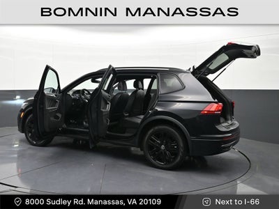 2022 Volkswagen Tiguan SE R-Line Black