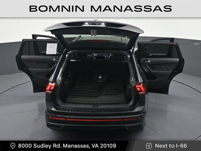 2022 Volkswagen Tiguan SE R-Line Black