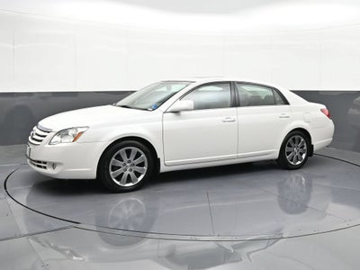 2005 Toyota Avalon XL