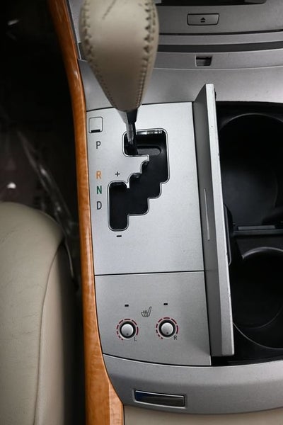 2005 Toyota Avalon XL