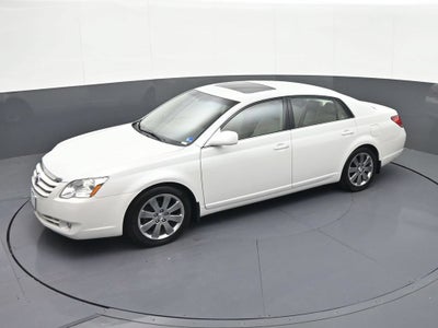 2005 Toyota Avalon XL