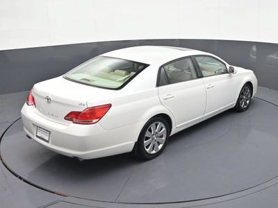 2005 Toyota Avalon XL