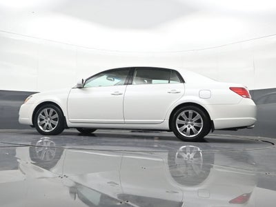 2005 Toyota Avalon XL